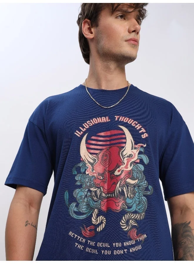 بيونغ تيشيرت رجالي واسع بطبعة أفكار وهمية